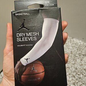 Nike dry mesh sleeves basketball size S/M